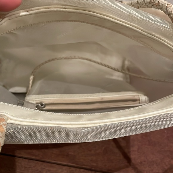 Vintage Guess Purse - Picture 5 of 8